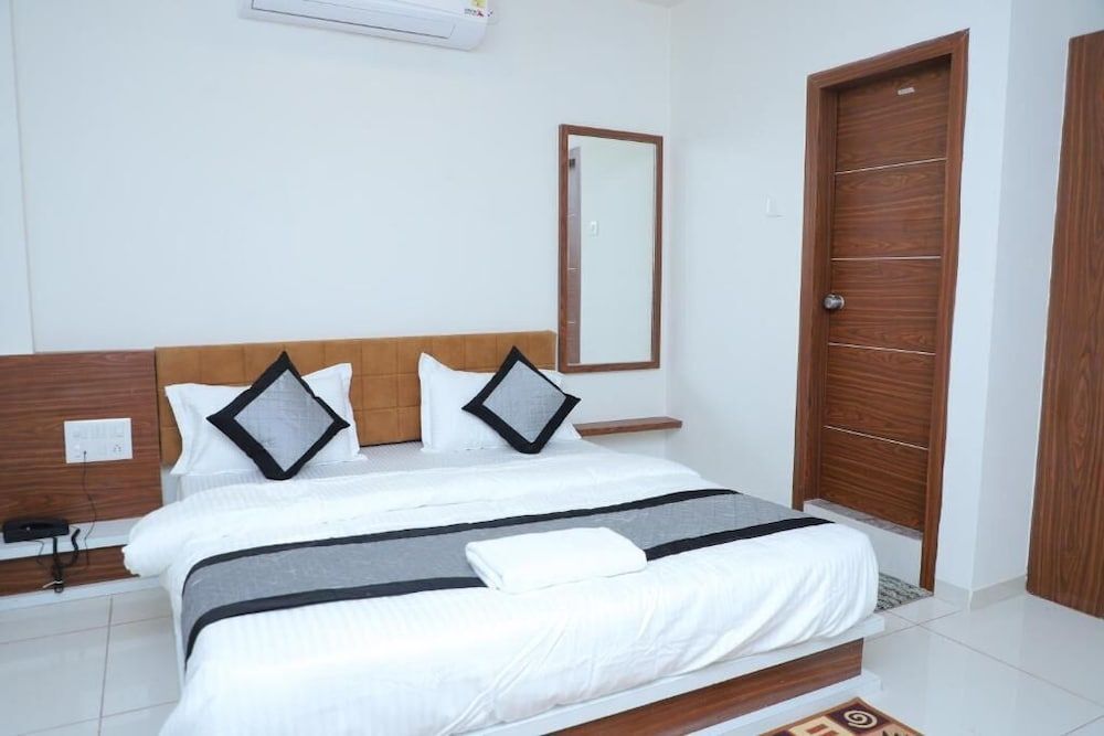 Раджкот: Hotel Royal Silver