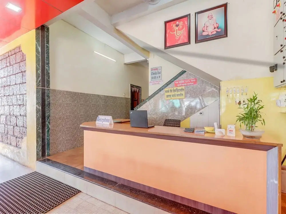 Нью-Дели: Collection O 30095 Nauroji Nagar Marg