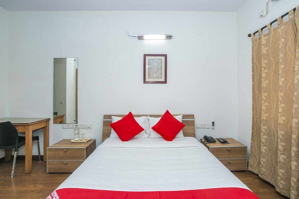 Бангалор: OYO 24481 Hotel Serenity Inn