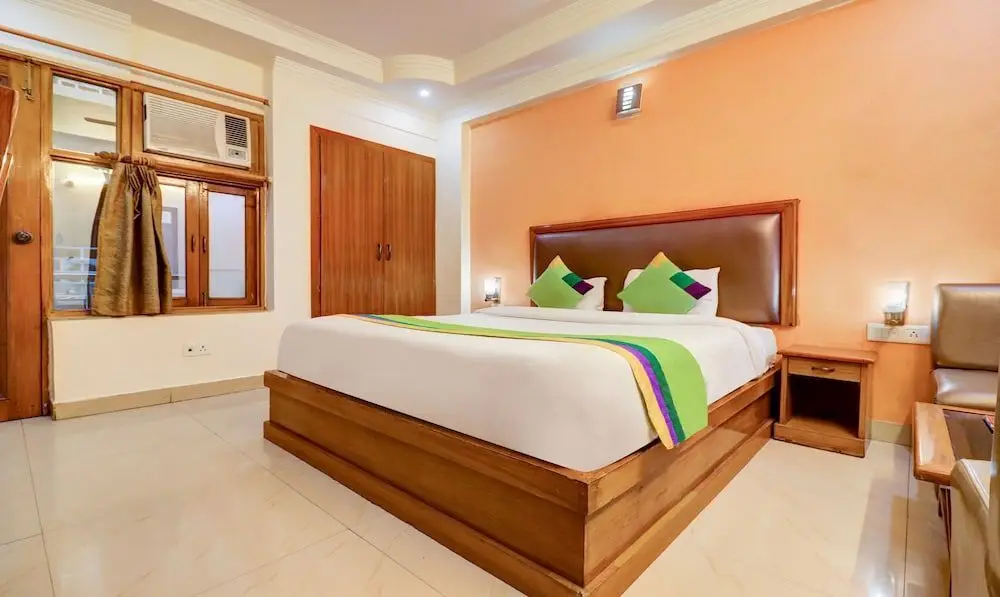 Дехрадун: Treebo Calista, Patel Nagar