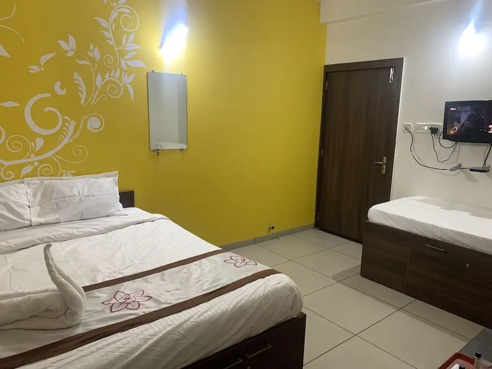 Нагпур: Hotel JK Lions - Koradi, Nagpur