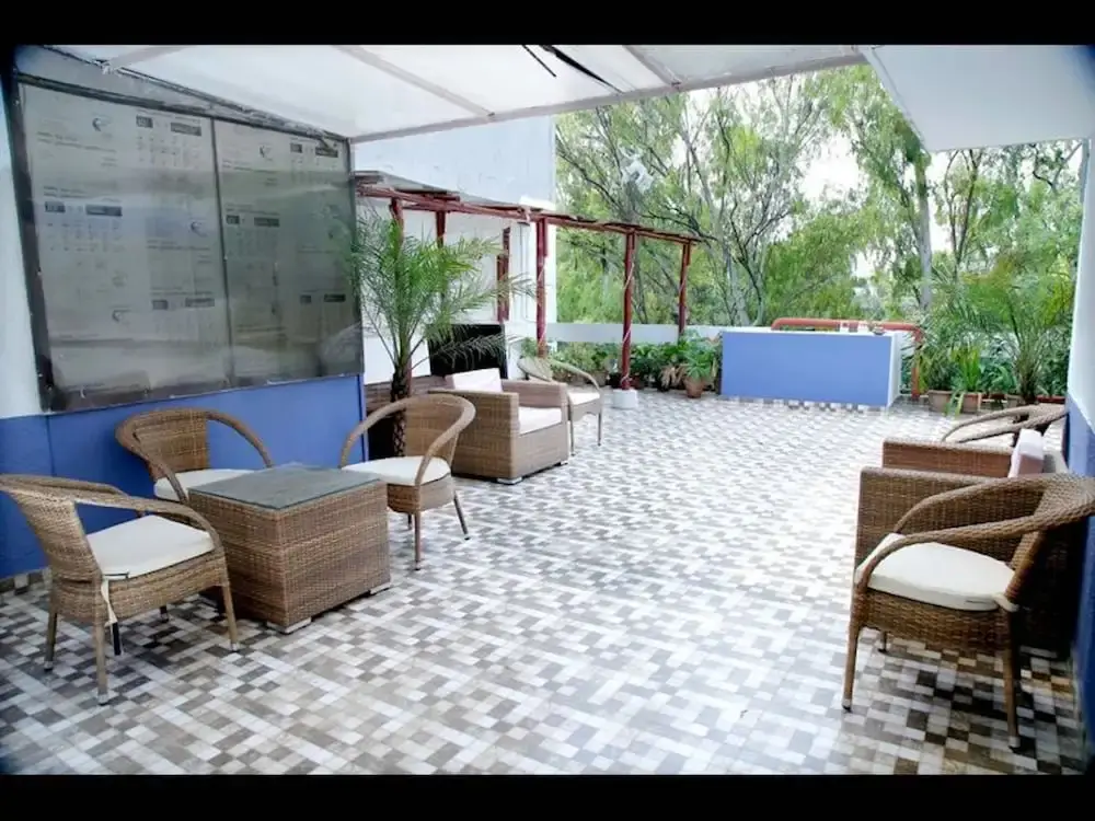 Нью-Дели: Room in Villa - Nice Boutique Guest House In South Delhi Near Aiims,nift,srifort