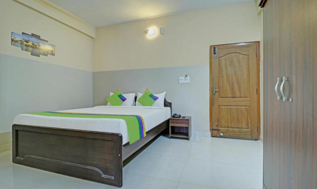 Кушалнагар: Treebo Green Land Kushalnagar