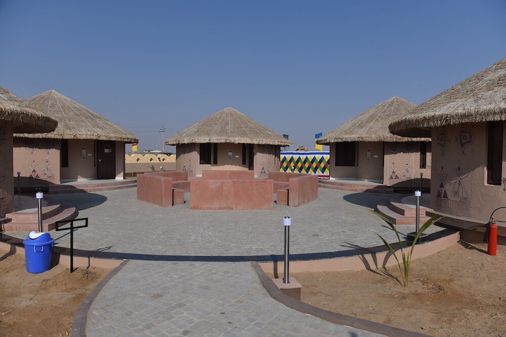 Дхордо: White Rann Resort
