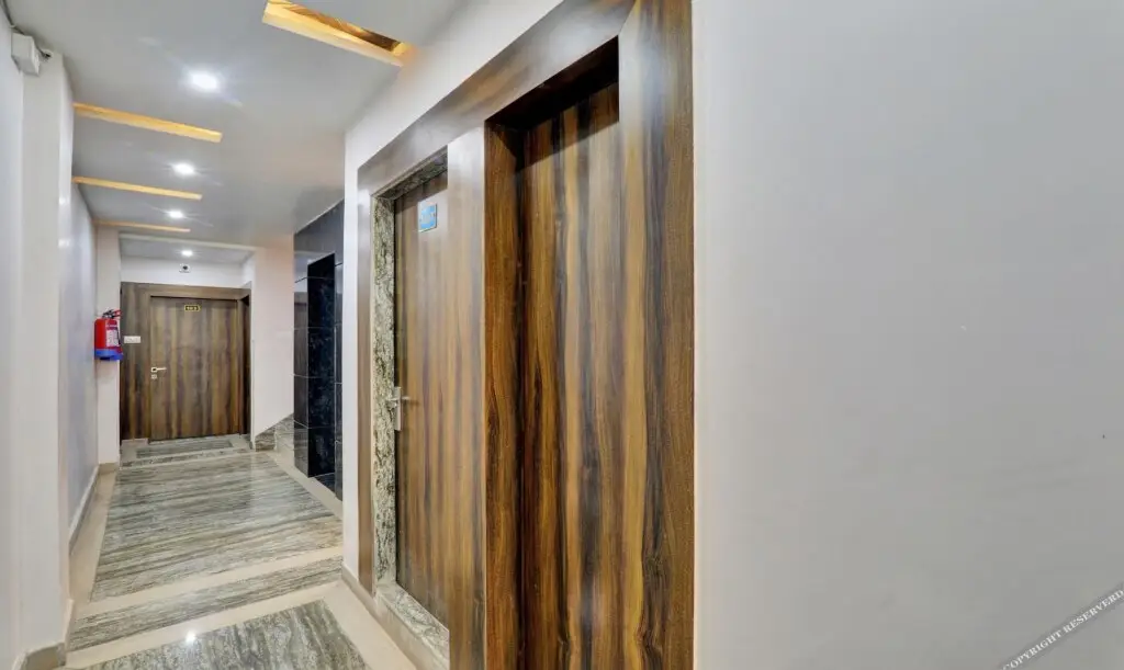 Праяградж: Itsy Hotels Royal Galaxy