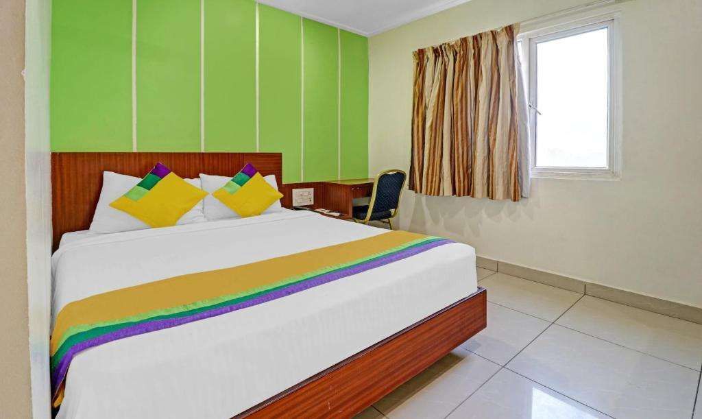 Виджаявада: Itsy Hotels G Square