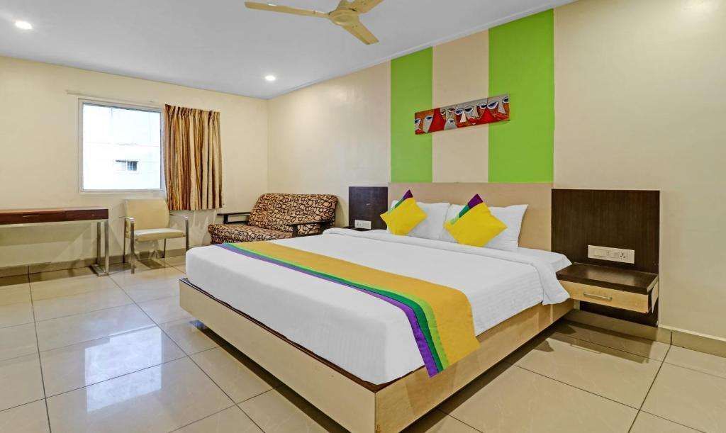 Виджаявада: Itsy Hotels G Square