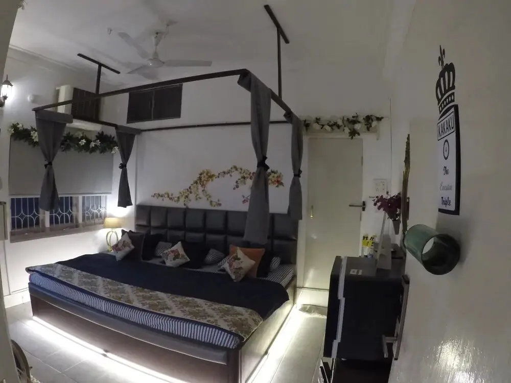 Адилабад: Kakaku The Guest House