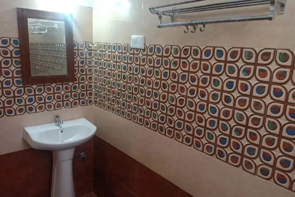 Майсур: Goroomgo Heera Palace Mysore