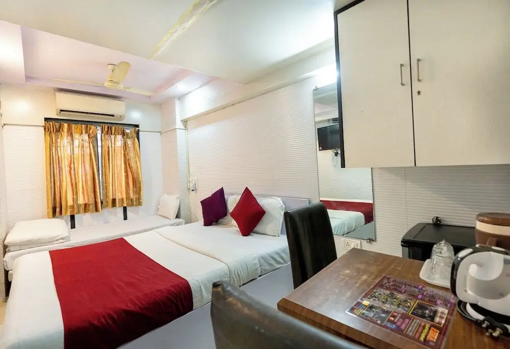Мумбаи: Hotel Arma Near BKC