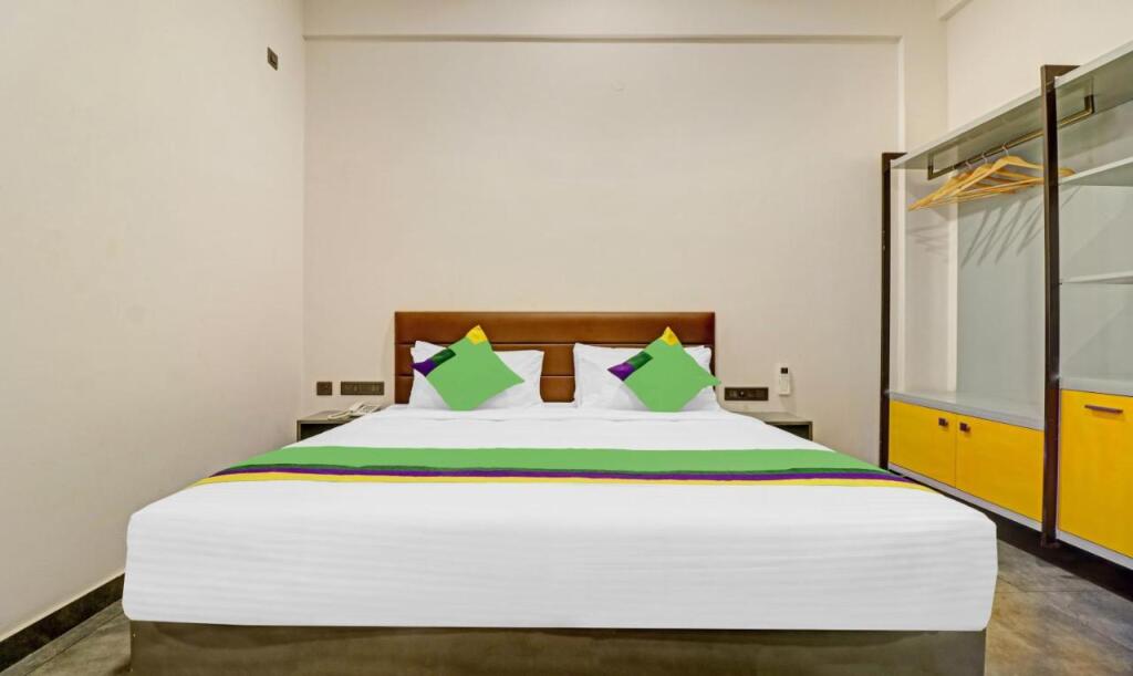 Недумбассери: Treebo Grand Vistara Airport Suites