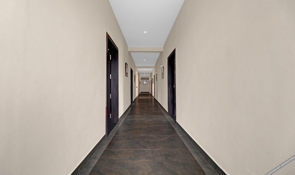 Недумбассери: Treebo Grand Vistara Airport Suites