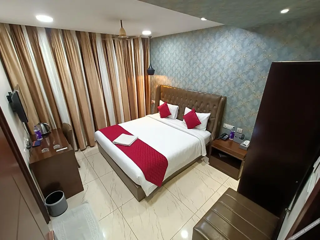 Особая экономическая зона Mahindra World City: Hotel Akshay Grand