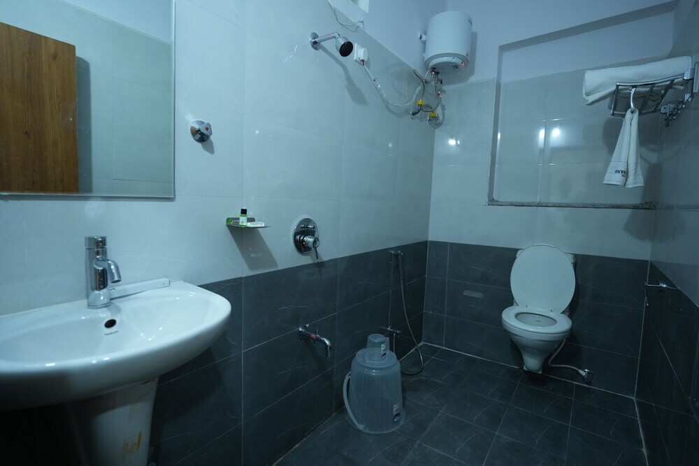 Хидерабад: Lemonridge Hotels Kukatpally