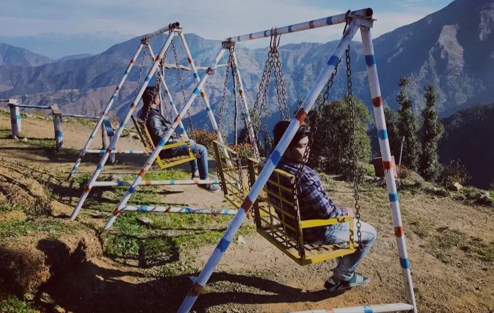 Техри: Camp Awara Dhanaulti