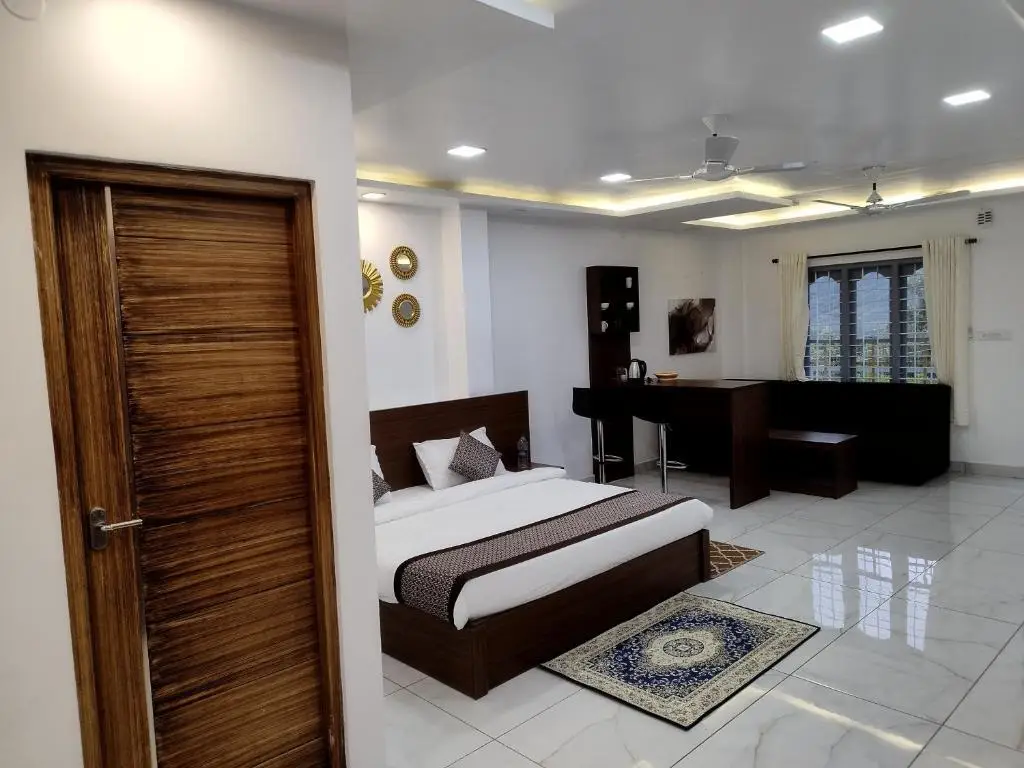 Валпарай: Firefly Resort