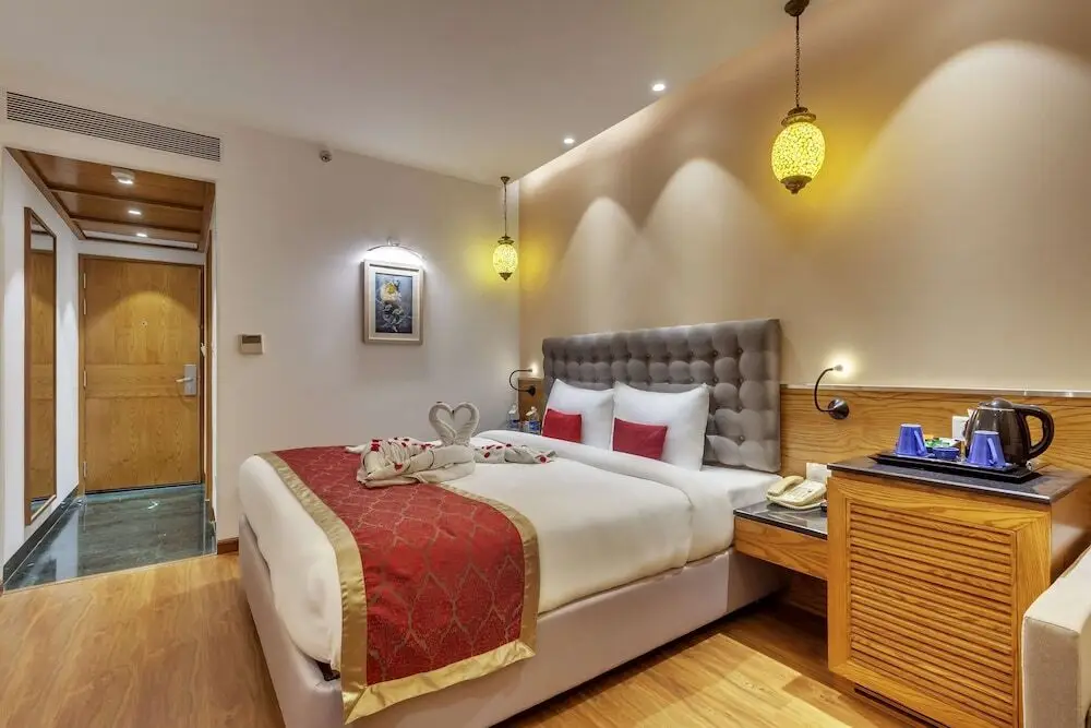 Нью-Дели: Golden Tulip New Delhi - Hari Nagar