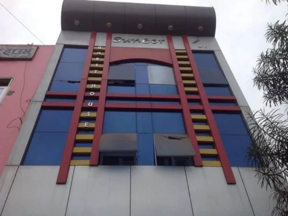 Goroomgo Sunder Guest House Gorakhpur — фото 1