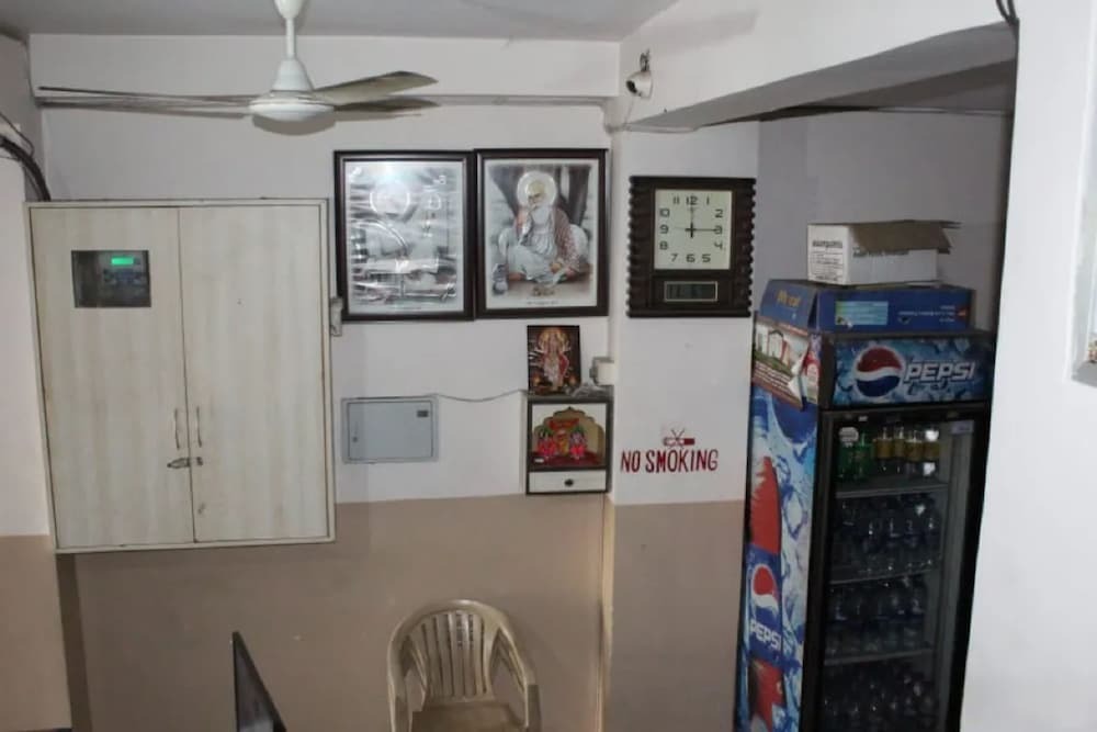 Горакхпур: Goroomgo Sunder Guest House Gorakhpur