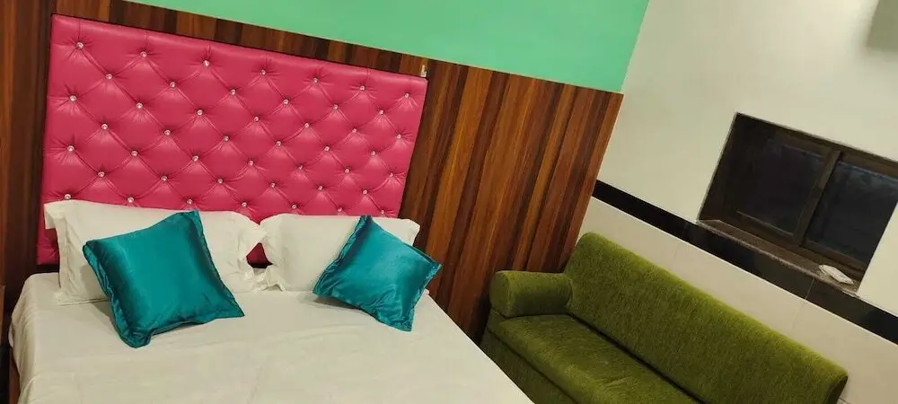 Мумбаи: Hotel Tip Top Residency
