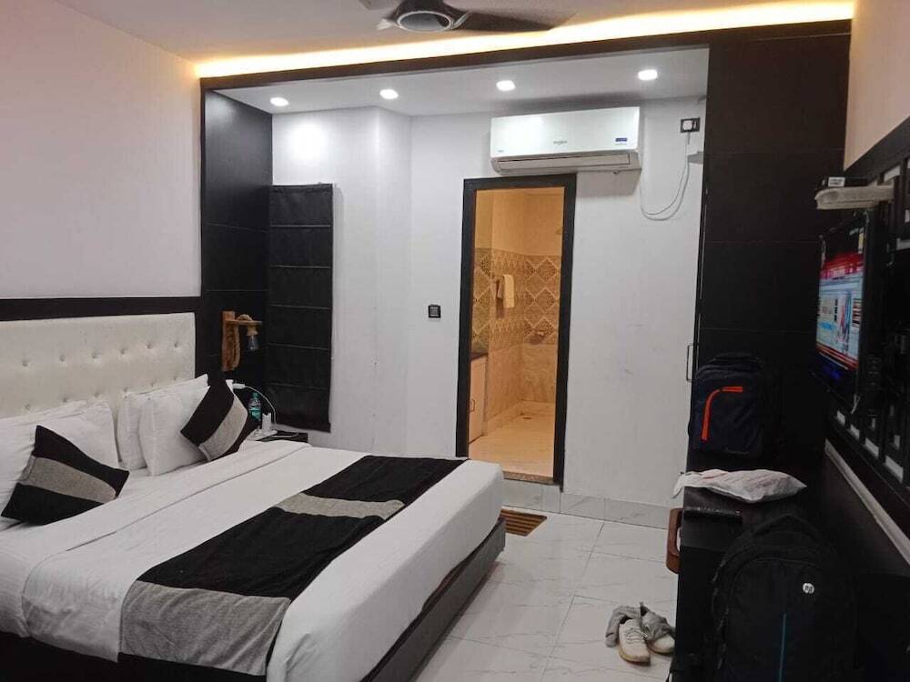 Техри: Hotel Friends Club Resort & Restaurant