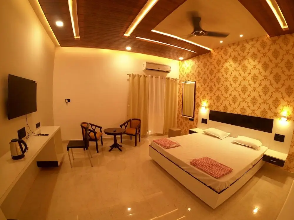 Сарнатх: Hotel Buddha Park