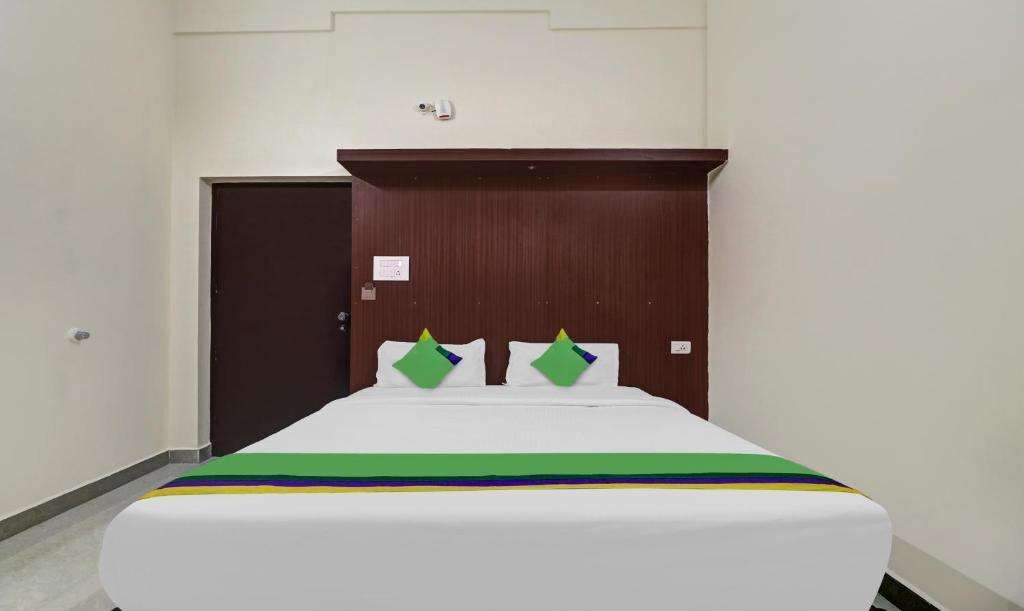 Бандипур: Treebo Trend Grand JP Inn