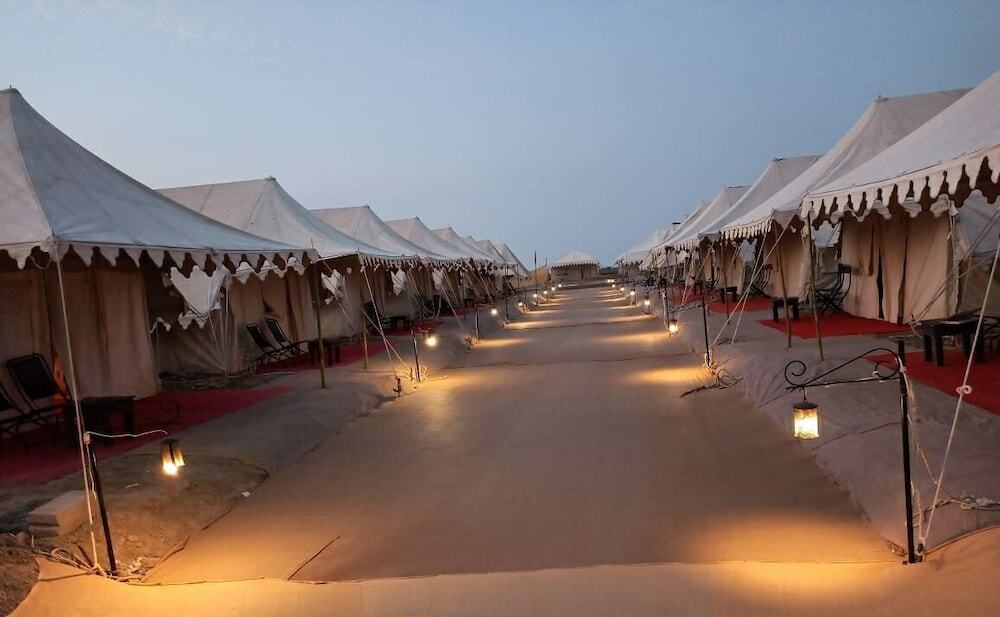 White rann camp resort — фото 1