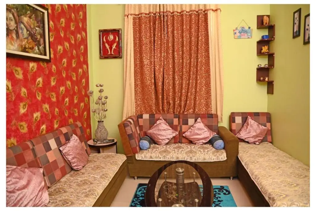 Джайпур: SOHANAs Homestays- 2 BHK Apartment with Terrace near Jaipur International Airport