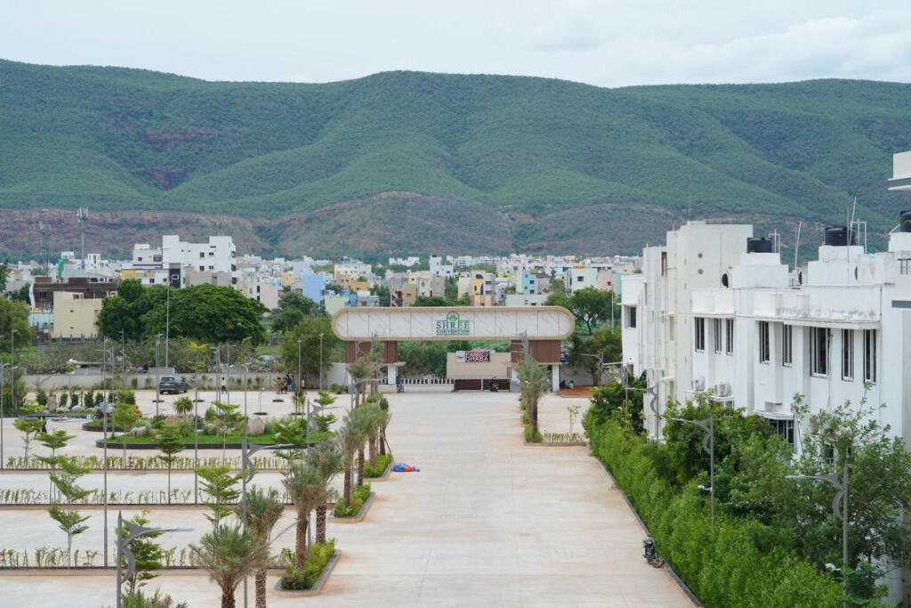 Starlit Suites Tirupati — фото 1