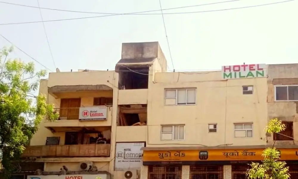 Hotel Milan Gurukul Road — фото 1