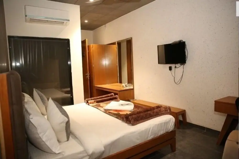 Шивпури: Nakshatra Resort & Garden