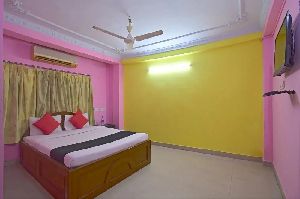 Колката: Goroomgo Royal Oak Guest House Nabapally Sector 4 Kolkata