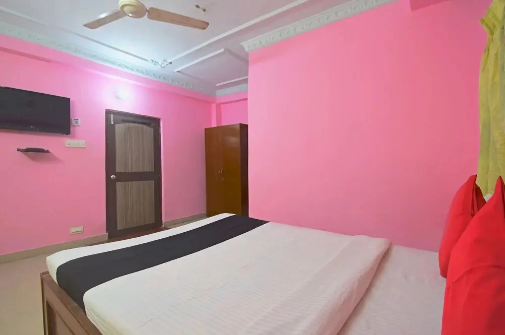 Колката: Goroomgo Royal Oak Guest House Nabapally Sector 4 Kolkata