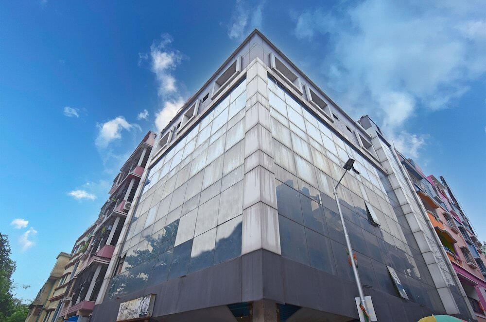 Goroomgo Royal Oak Guest House Nabapally Sector 4 Kolkata — фото 1