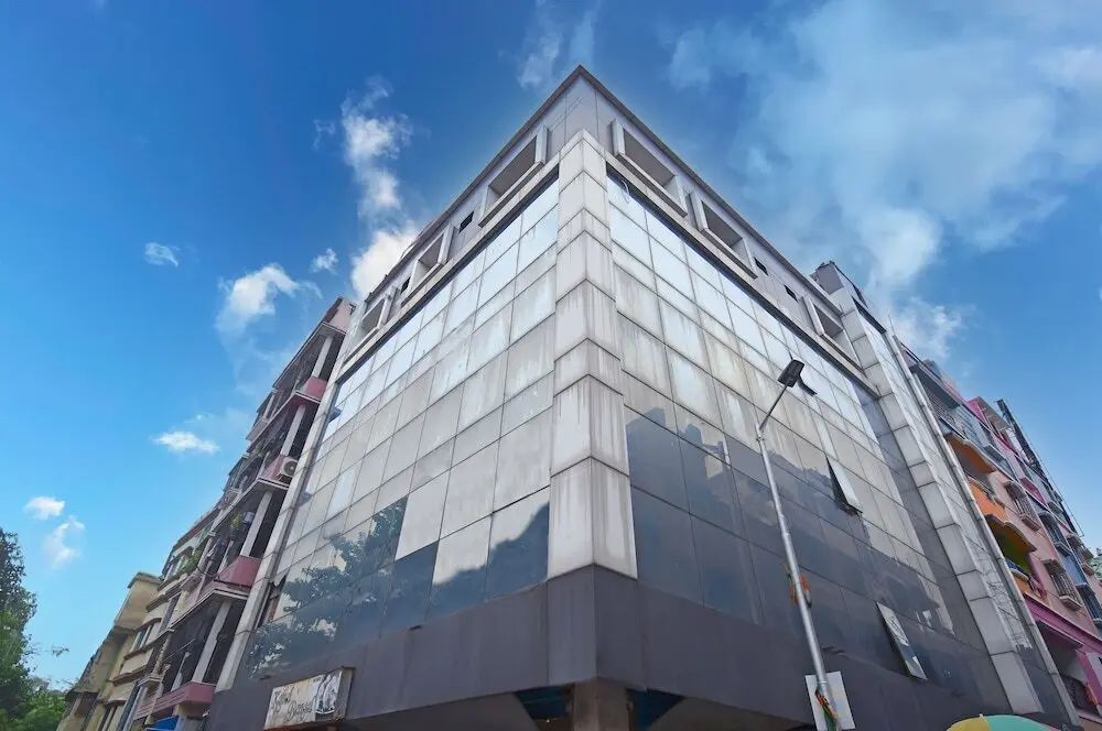 Колката: Goroomgo Royal Oak Guest House Nabapally Sector 4 Kolkata
