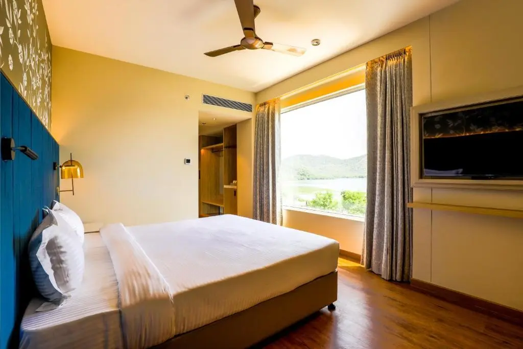 Джайпур: 7 Apple Hotel Jal Mahal Jaipur