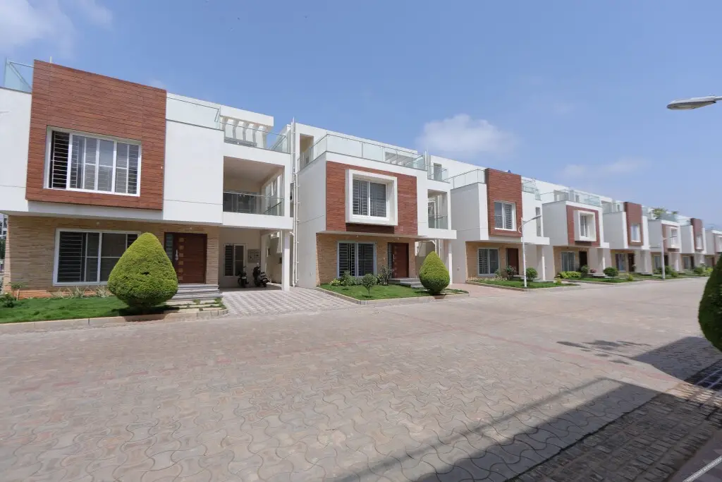 Бангалор: VRR Hotel's And Convention Centre