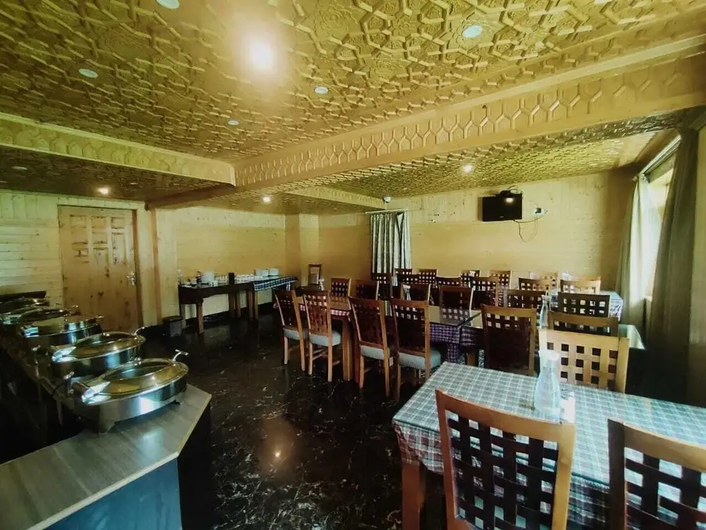 Пахалгам: Hotel Sheen Sonmarg