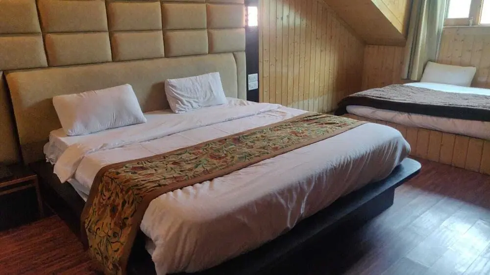 Пахалгам: Hotel Sheen Sonmarg