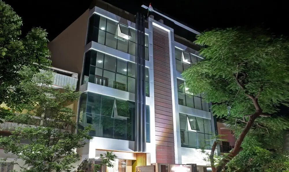 Fabhotel Super 3 Premium — фото 1