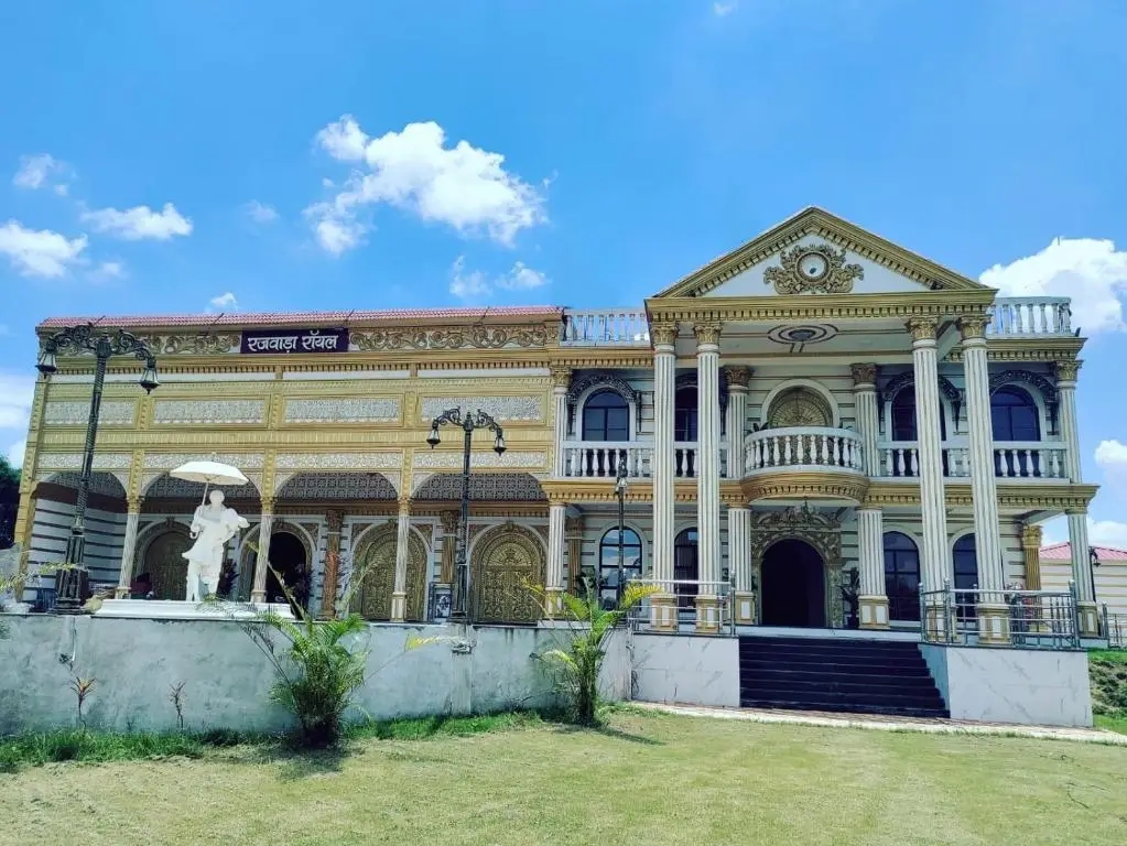 Hotel Rajwada Resort — фото 1
