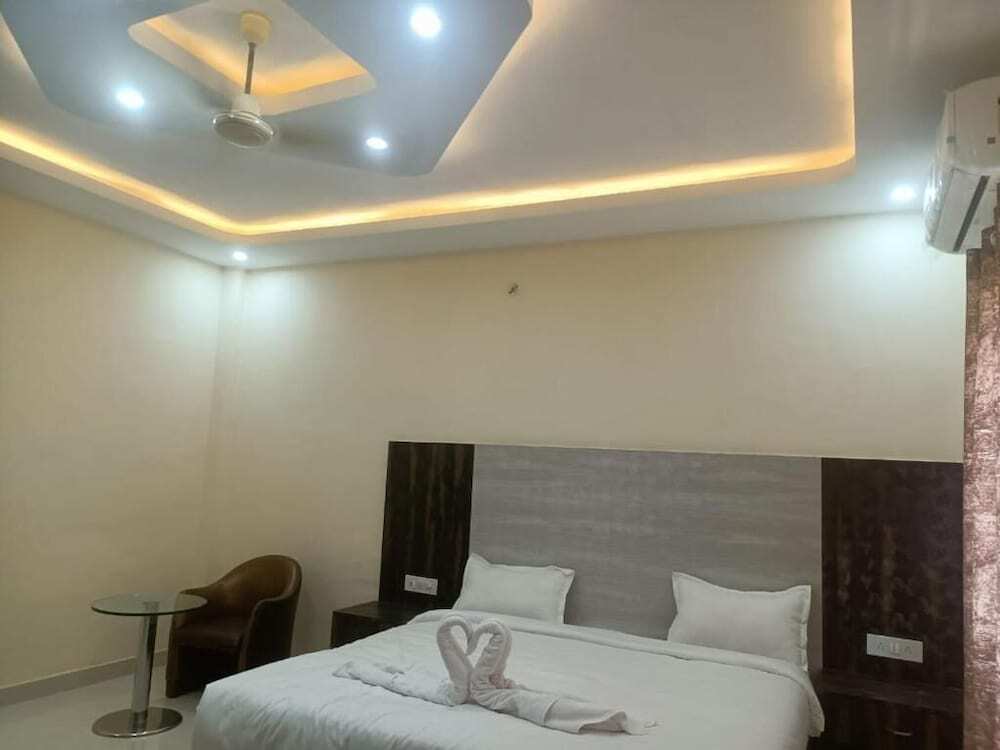 Крепость Jhansi: Hotel Rajwada Palace