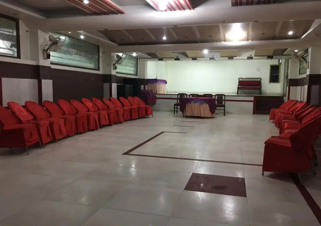 Hotel Samrat — фото 1