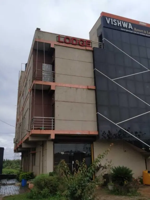 Kyarkoppa: iROOMZ Hotel Vishwa Lodging