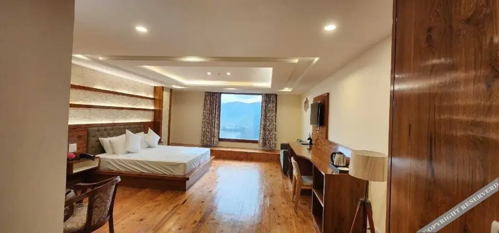 Куфри: Piyush Residency
