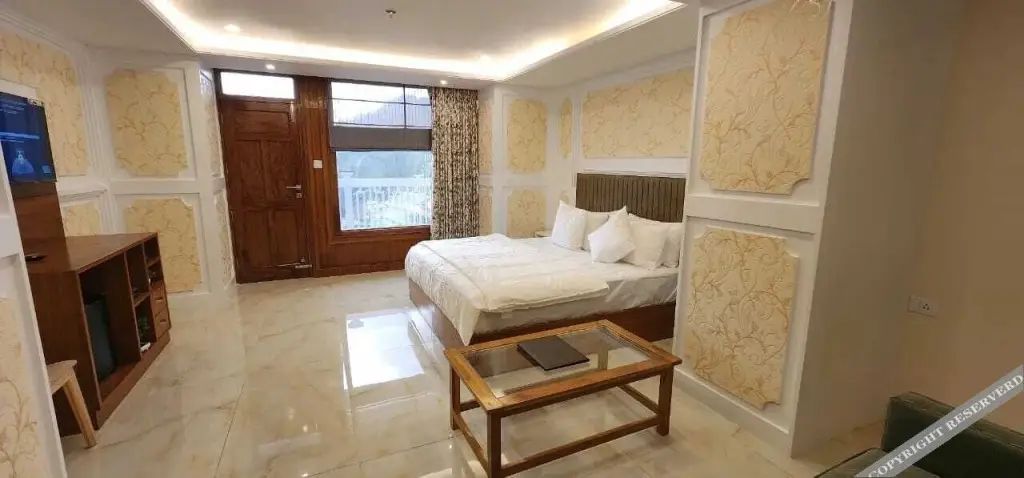 Куфри: Piyush Residency
