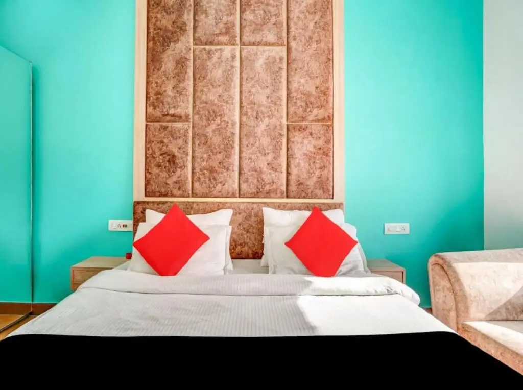 Hotel Mannat — фото 1