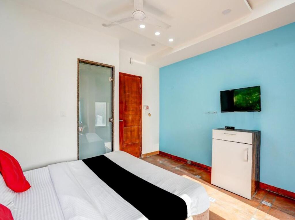Нью-Дели: Hotel Mannat