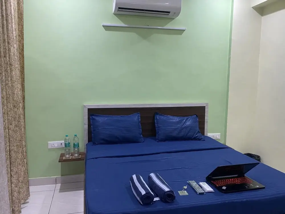 Гуруграм: Pause LAVISH Living Gurgaon